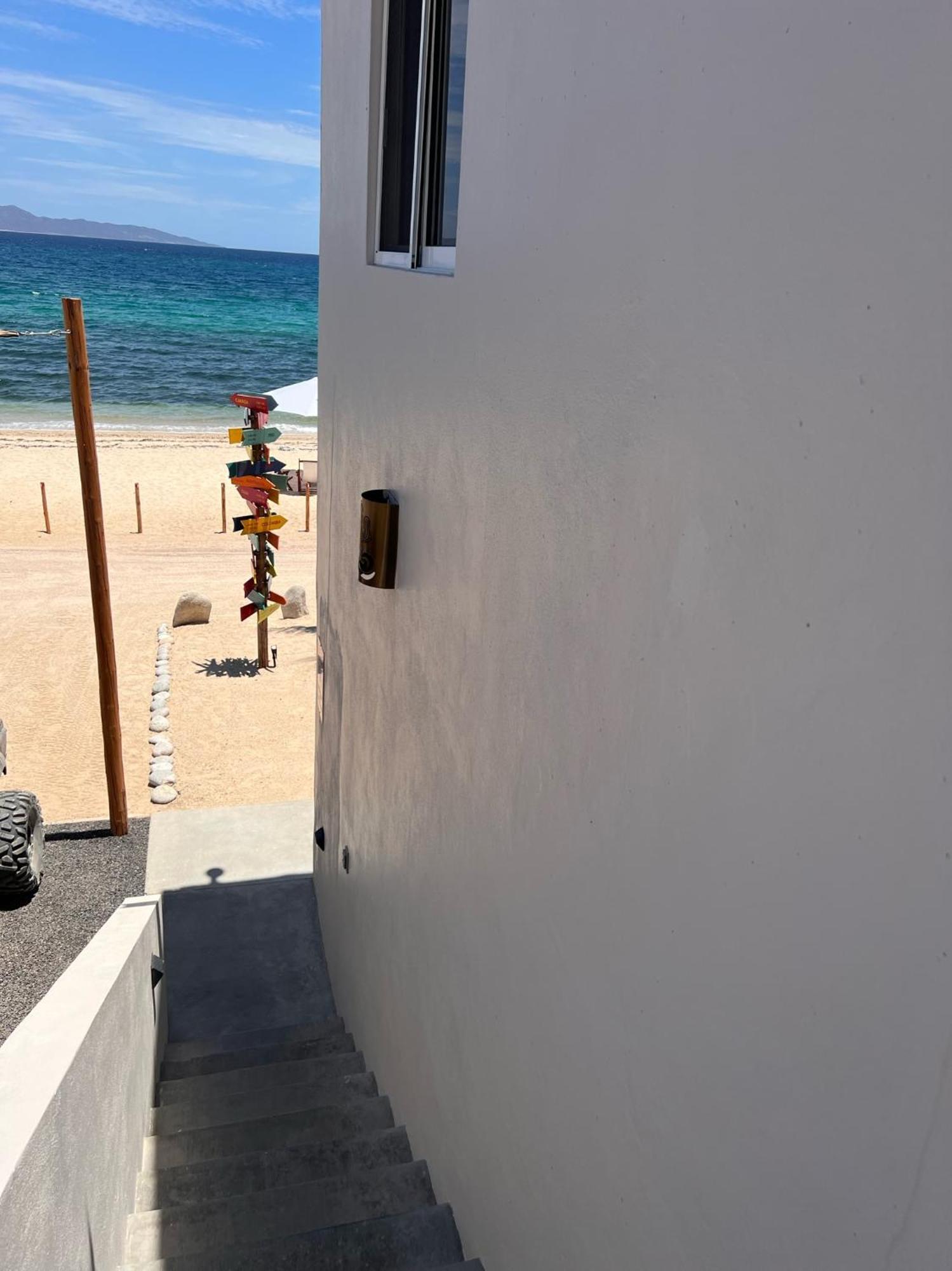 Beach Front Lofts, La Ventana Esterno foto