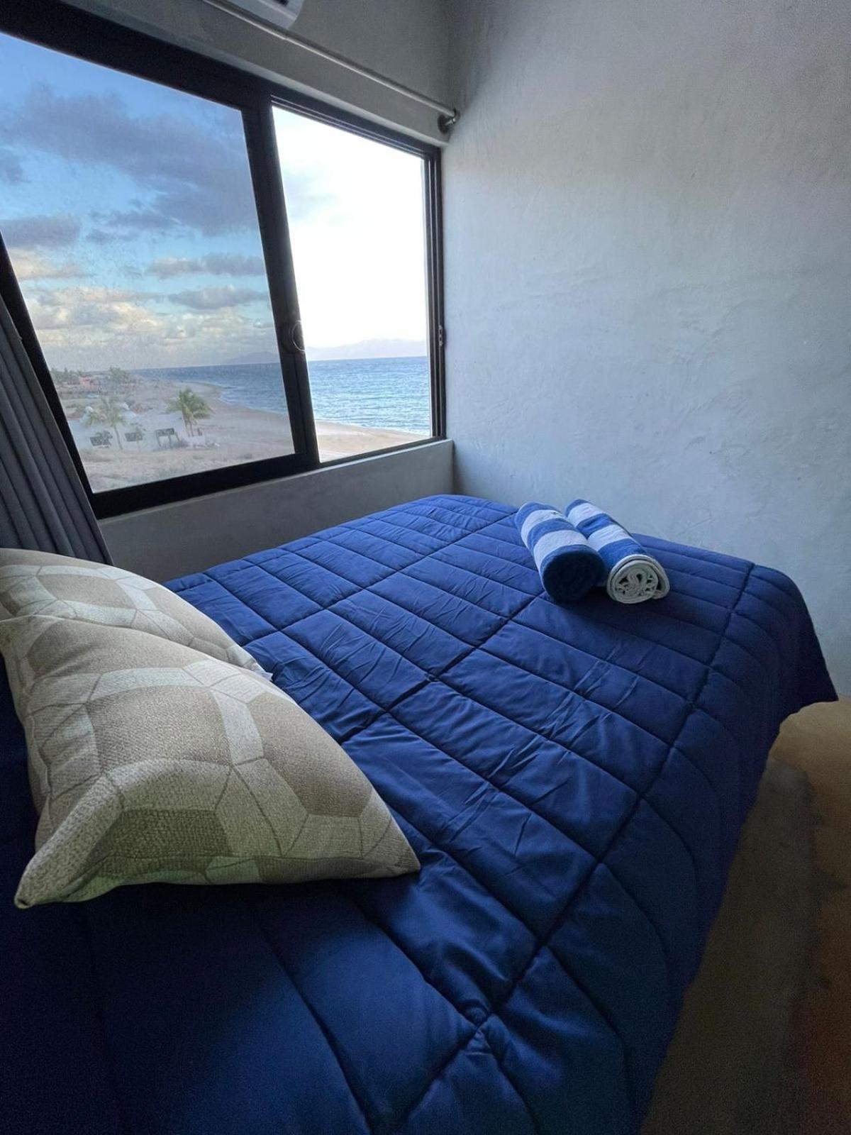 Beach Front Lofts, La Ventana Esterno foto