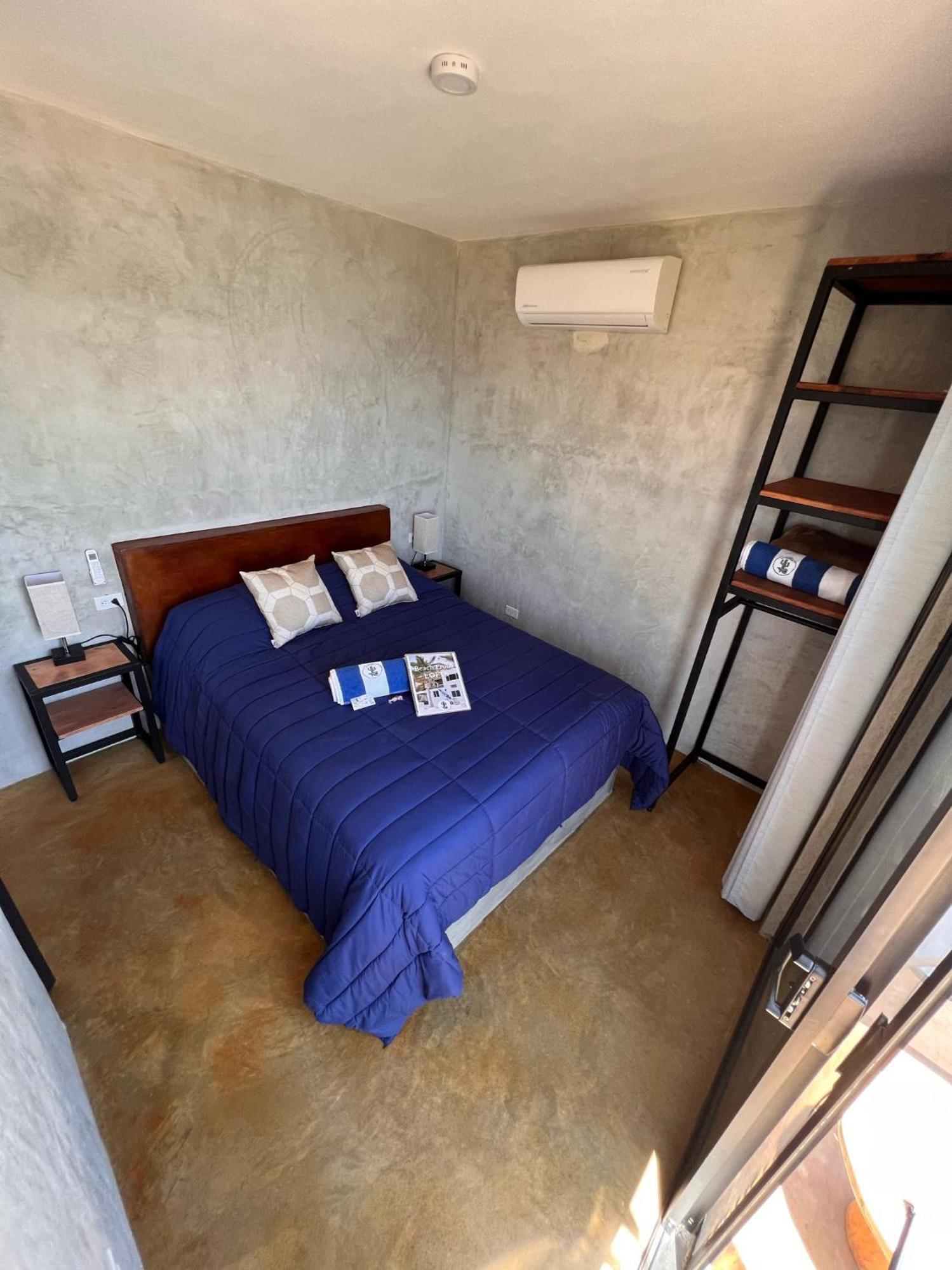 Beach Front Lofts, La Ventana Esterno foto